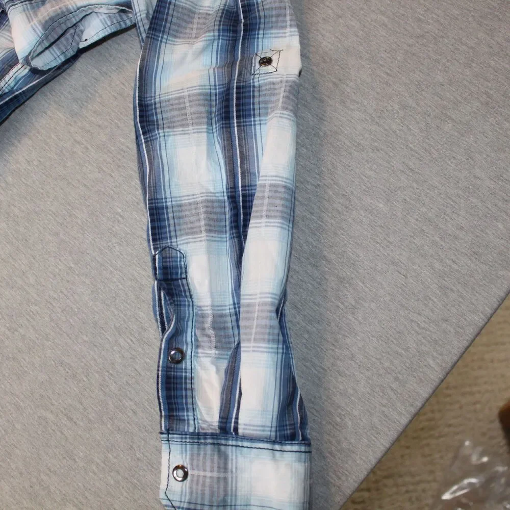 Skully Shirt Mens‎ Medium Blue Plaid Long Sleeve Snap Up Lightweight Western